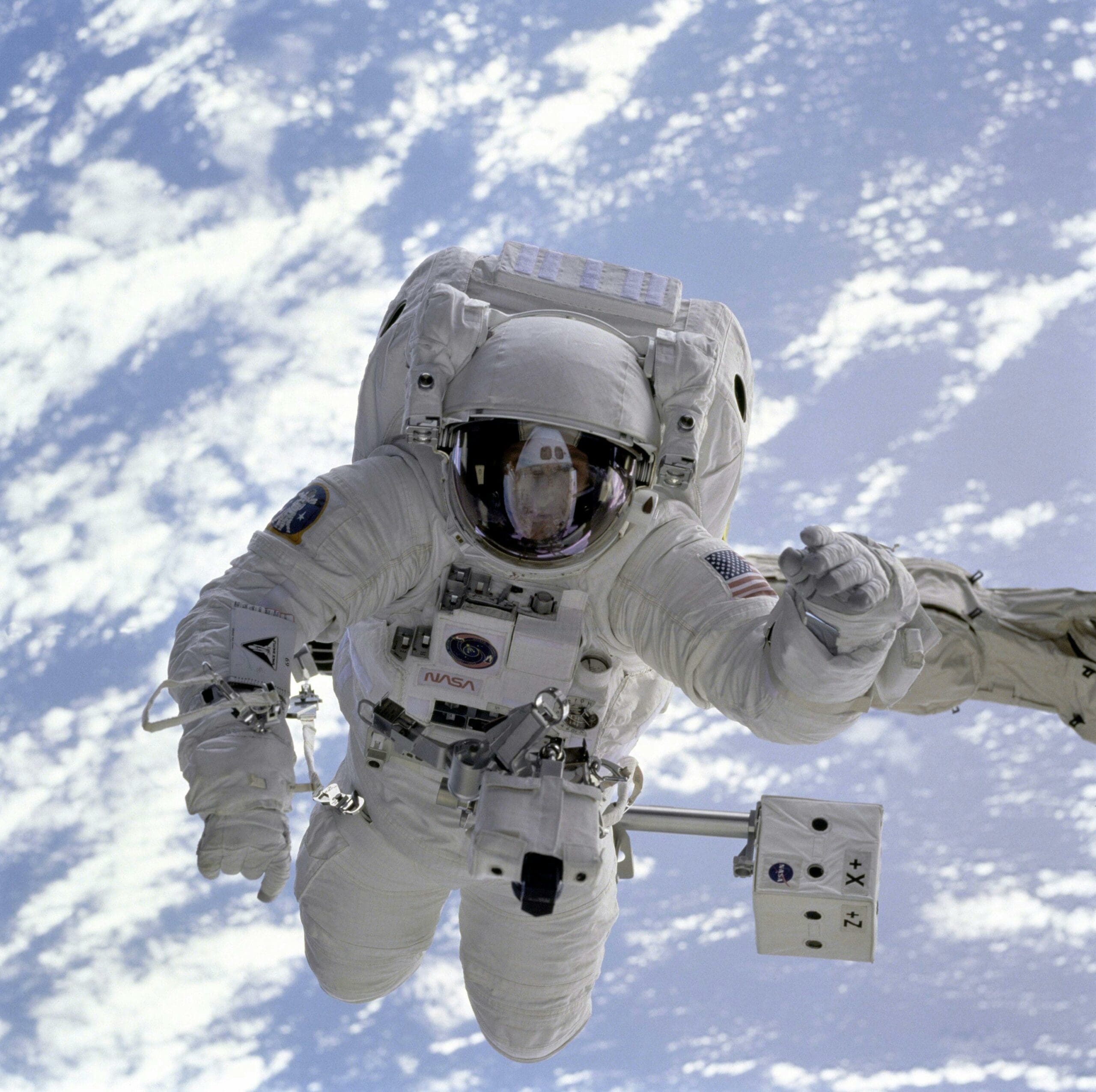 Astronauts Facts for Kids LearningMole