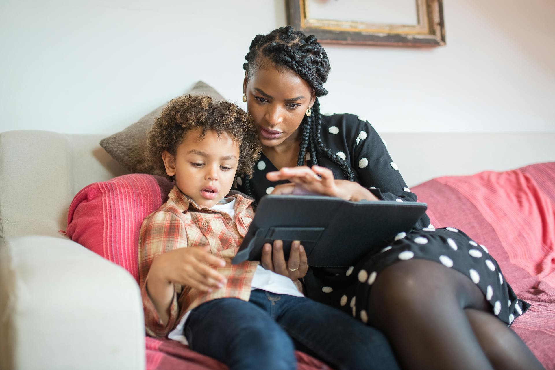 Screen Time vs. Green Time: Balancing Gadgets and Gardens Screen Time LearningMole Screen Time