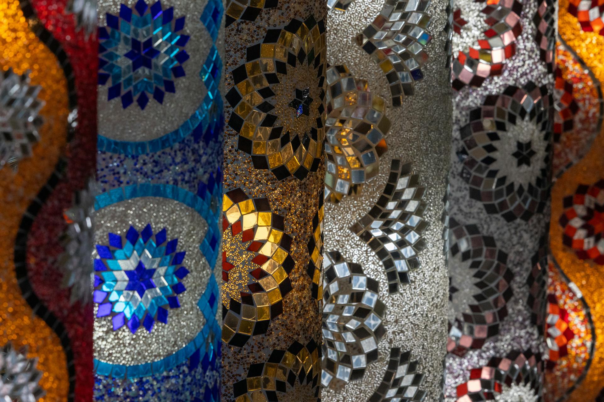 Mastering Mosaics: Crafting Beautiful Artworks with Time-Honoured Techniques Mosaics LearningMole Mosaics LearningMole